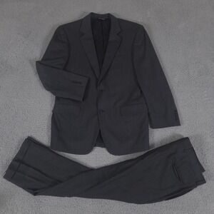 Jos A Bank 2-Piece Suit Mens 41R Pants 32x30 Gray 100% Wool Cuffed Preppy Work